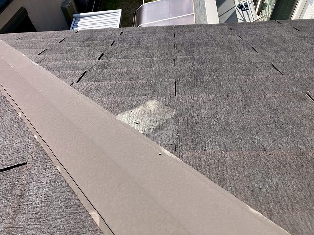 棟板金の固定のゆるみ